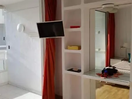 Coqueto Estudio Con Piscina Y Parking Privado Playa de las Américas