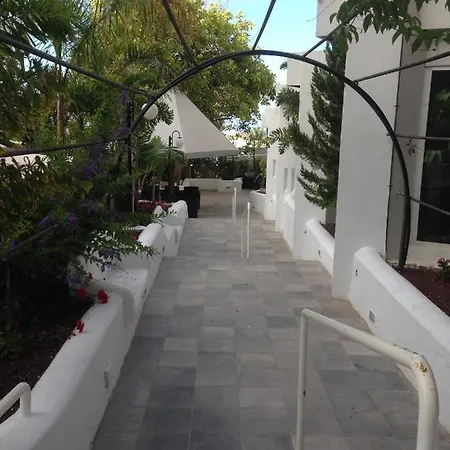 Appartamento Coqueto Estudio Con Piscina Y Parking Privado
